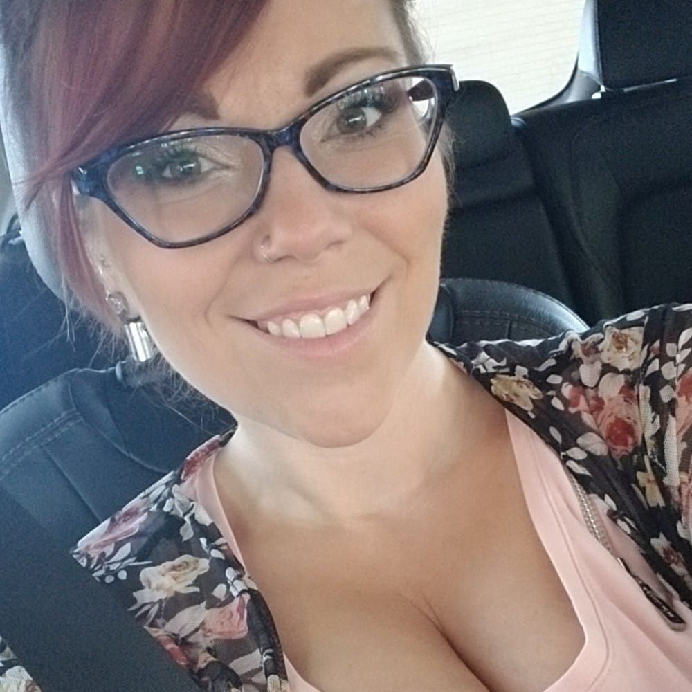 Meet your Posher, Alicia